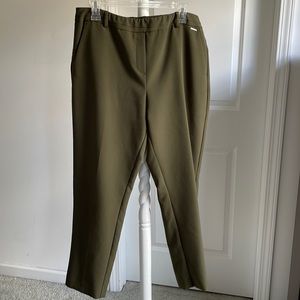 B:Za&Rachel, S:14,Color :olive ( dark green), stretchy,.